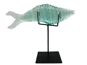 Fischskulptur aus Glas und Rohstahl ca. B37 x T12 x H33 cm