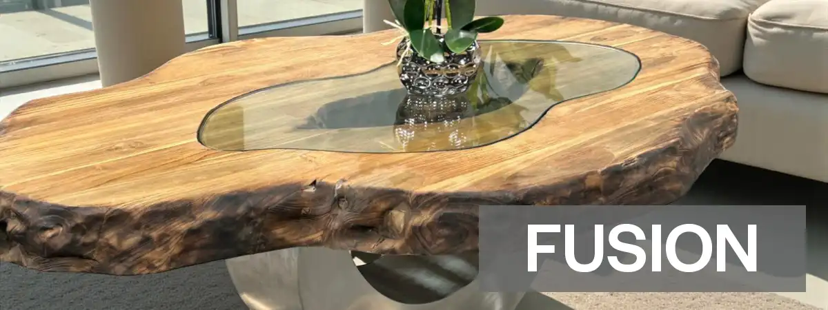 Couchtisch aus Massivholz, organische Form, von Hand gefertigt