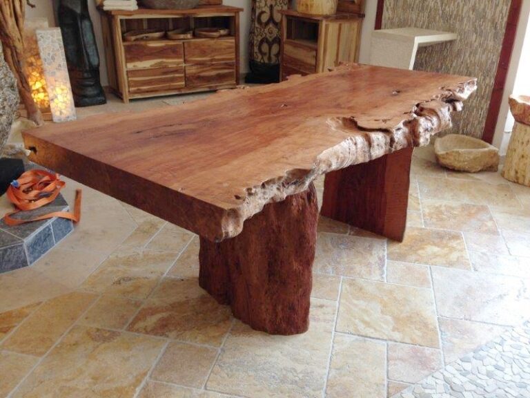 Tischplatte / Esstisch aus einem Baumstamm “Lychee” 206 x 85-95 cm
