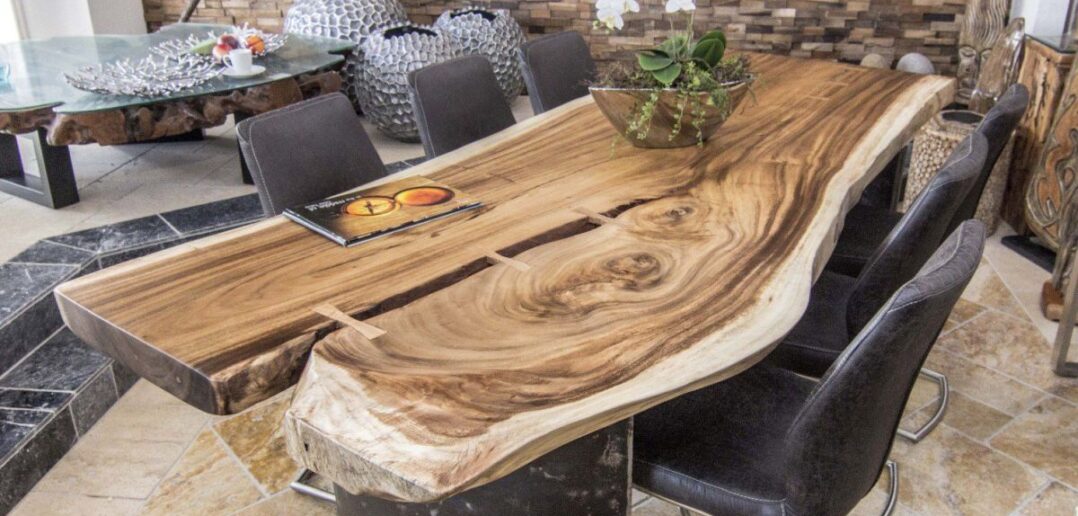 Esstisch massiv aus einer Baumscheibe - Der Tischonkel