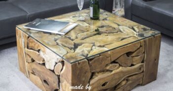 Couchtisch aus Altholz (Teak) Couchtisch aus Altholz