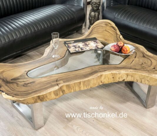 Sofabord Clash lavet af en massiv træstamme Sofabord Clash med glasplade og et bordstel i børstet rustfrit stål usædvanligt design