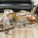 Couchtisch aus Holz massiv