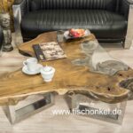 Couchtisch aus Holz massiv