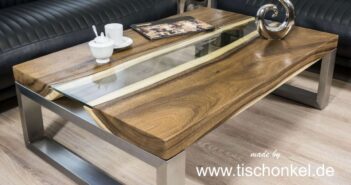 Schicker Couchtisch der Serie Elements