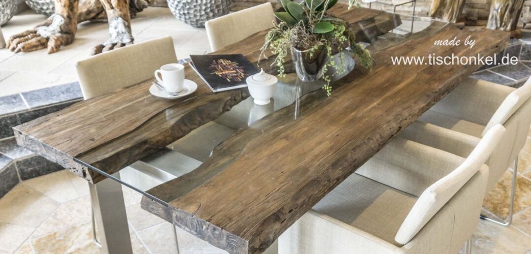 Designer Esstisch aus Holz "Serie Old Elements" - Der Tischonkel