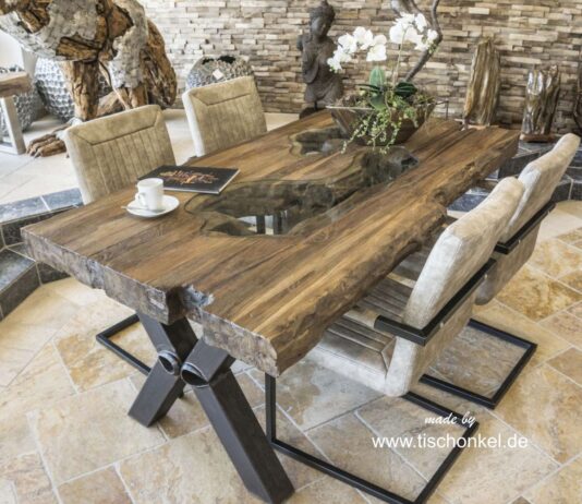 Designer Dining Table made of Wood Designer Dining Table made of Wood