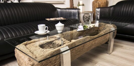 Antiker Couchtisch aus einem alten Reismörser (140 cm) Antiker Couchtisch