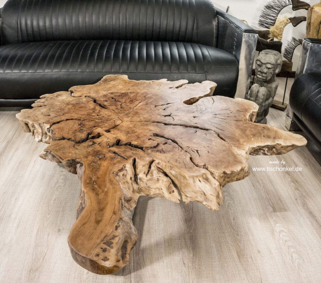 Couchtisch aus Holz