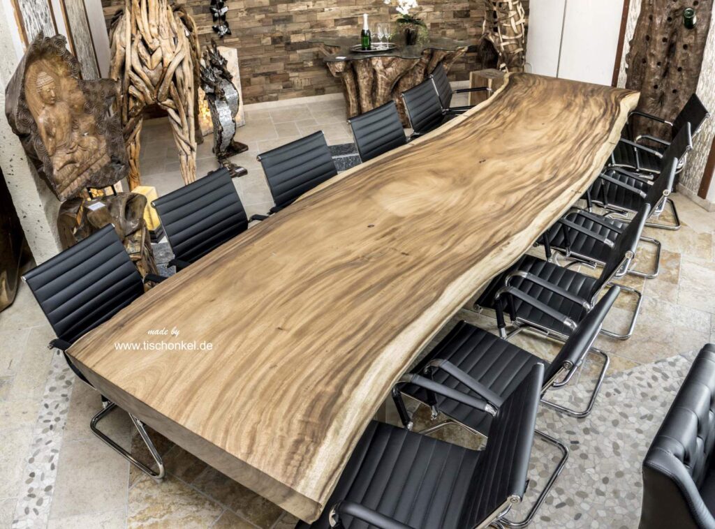 Esstisch Konferenztisch aus einer massiven Bohle, Länge 400 cm, ideal für 10-12 Personen Esstisch Konferenztisch