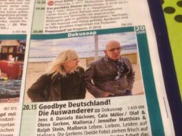 Haha,...TV announcement in the TV Piccolino,...bad picture!!! Program announcement for the show Goodbye Germany