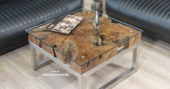 Kleiner Couchtisch aus einer Baumwurzel eckig für kleine Wohnzimmer