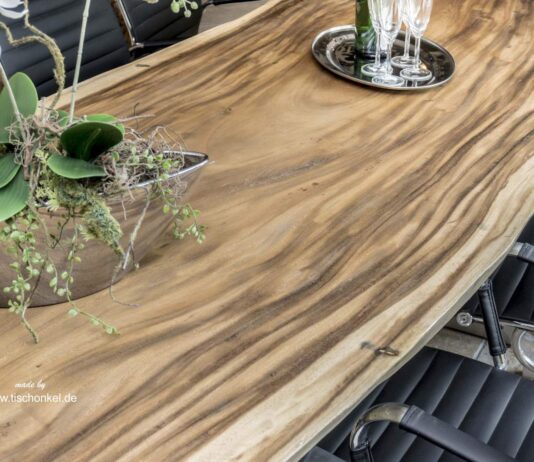 Tischplatte aus einem Baumstamm mit Baumkante 200 cm Esstisch Konferenztisch aus einer massiven Bohle