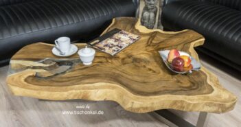 Toller Couchtisch aus einer Baumscheibe