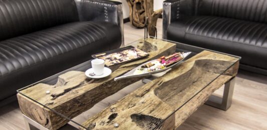 Couchtisch aus Holzbalken, 120 x 80 cm Couchtisch aus Holzbalken