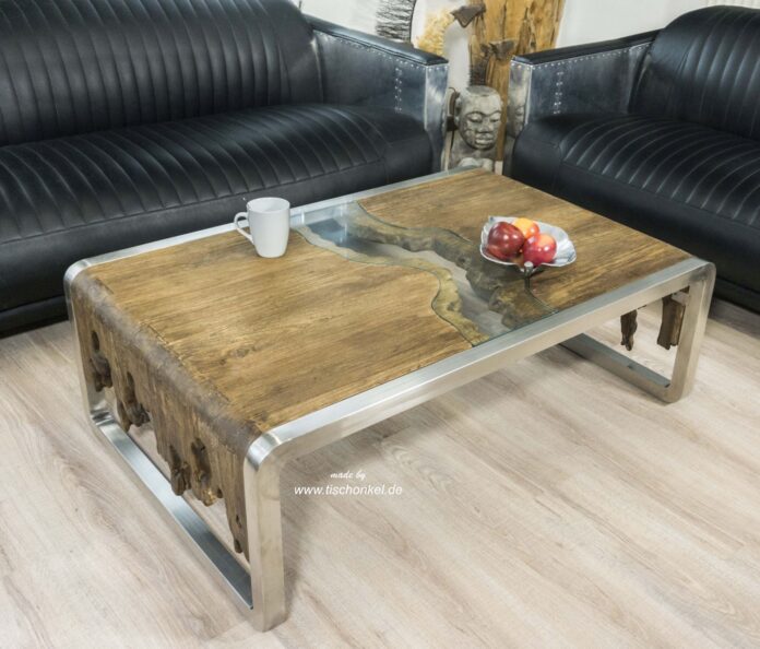 Designer Couchtisch aus Holz mit Edelstahl und Glas