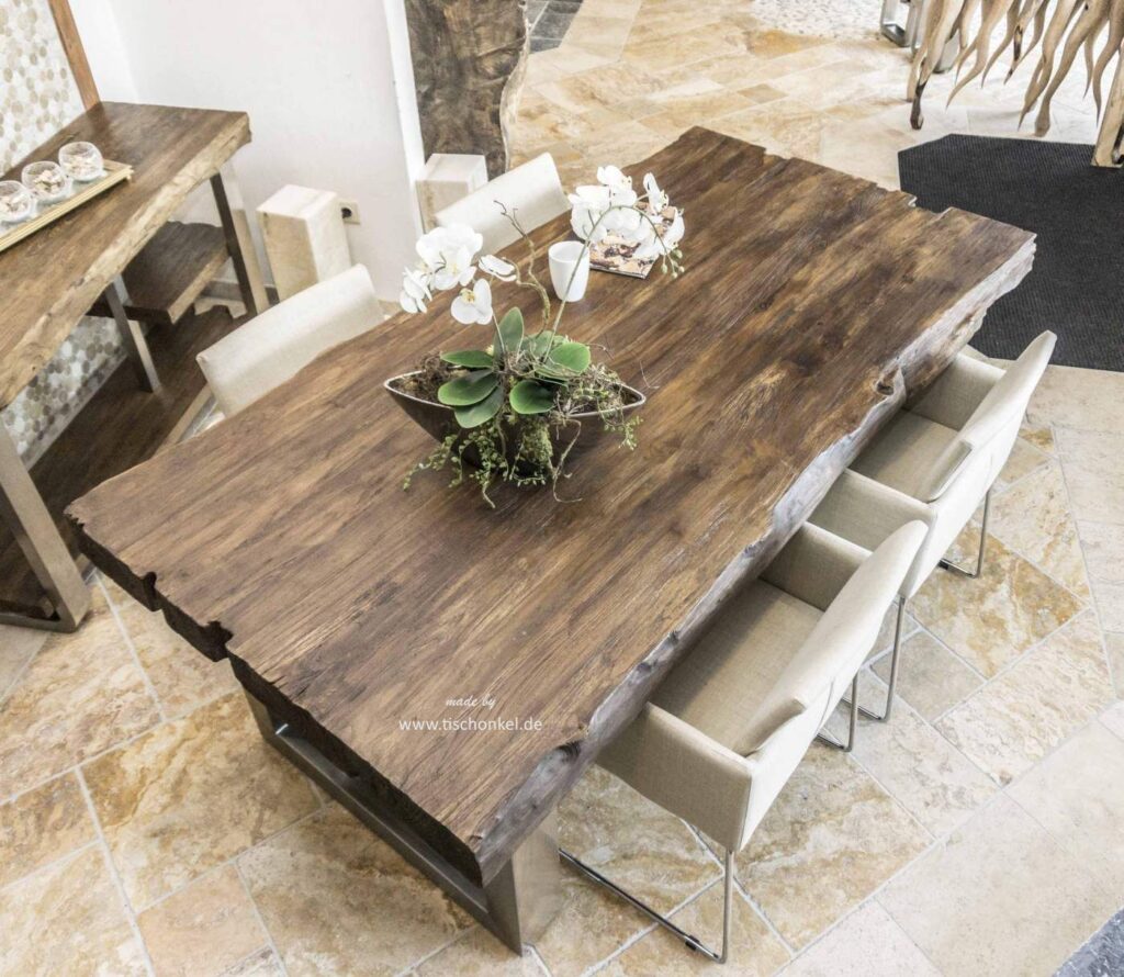 Esstisch 200 x 100 cm aus Altholz von GERKEN Wohndesign Esstisch 200 x 100 cm aus Altholz