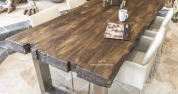 Esstisch 200 x 100 cm aus Altholz