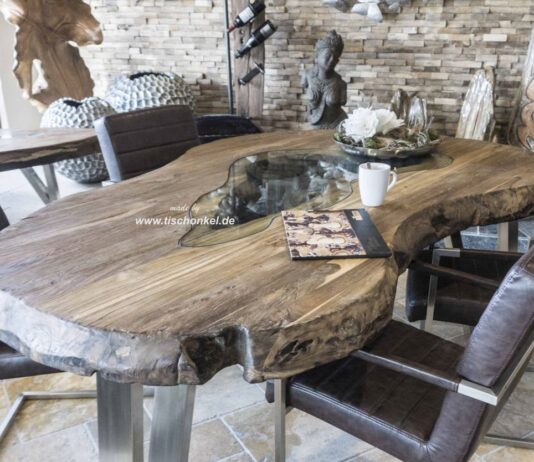 Ovaler Esstisch der Serie „Fusion“ Ovaler Esstisch Fusion