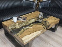 Couchtisch günstig mit Holz, Rohstahl und Glas Couchtisch günstig