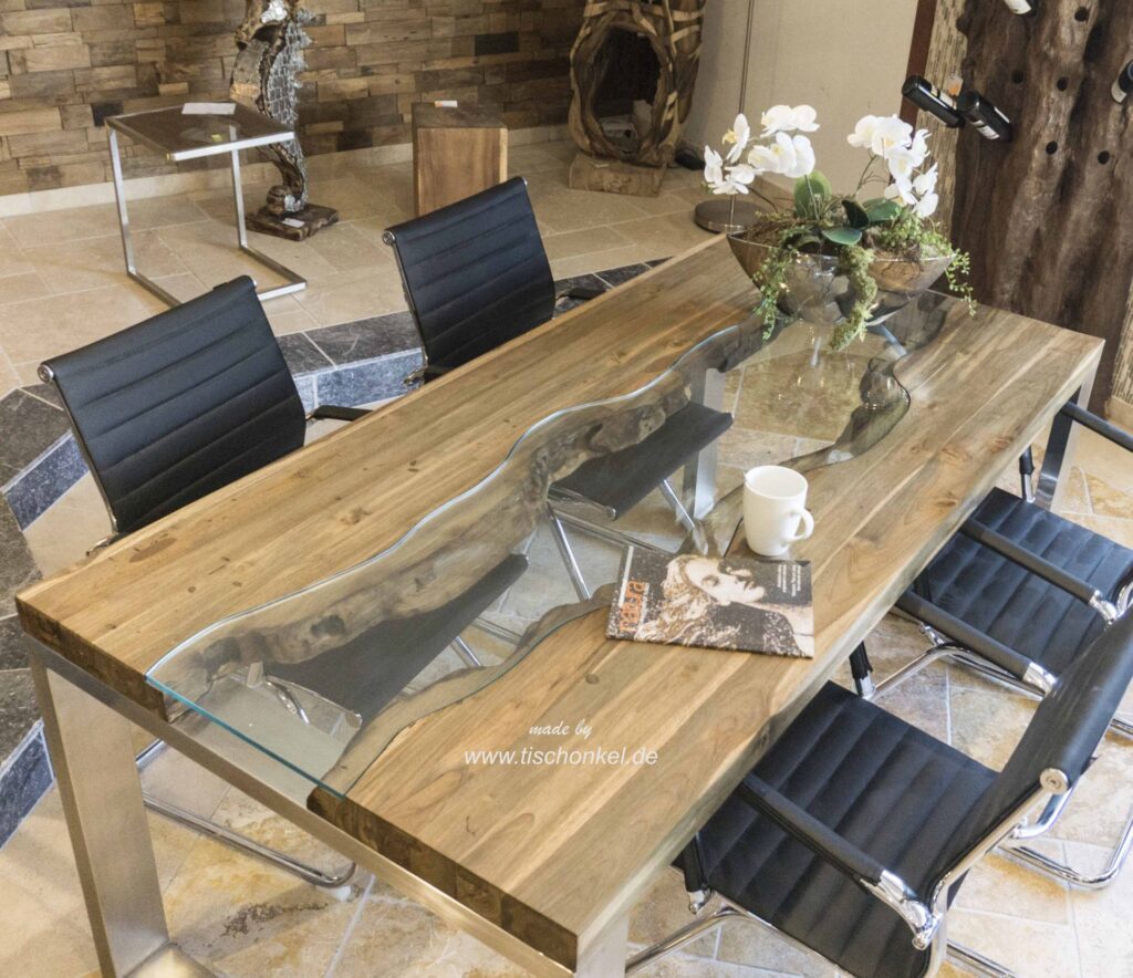 Esszimmertisch Design von "GERKEN Wohndesign" - Der Tischonkel