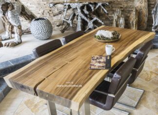 Exklusiver Baumstammtisch 200 cm Exklusiver Baumstammtisch 200 cm mit Tischgestell aus Edelstahl