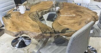 Couchtische und Esstische aus Wurzelholz