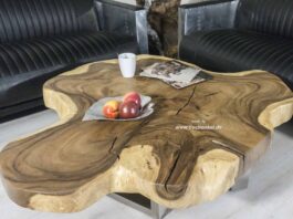 Couchtisch aus einem Baumstamm Couchtisch aus einem Baumstamm 130 cm