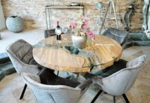 Einrichtungsidee: Esstisch rund aus Holz Esstisch rund aus Holz von GERKEN Wohndesign