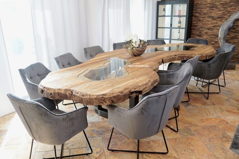 Konferenztisch aus Holz von “GERKEN Wohndesign”
