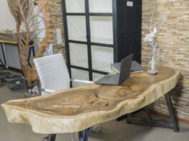 Design Schreibtisch aus Holz von GERKEN Wohndesign Schreibtisch aus Holz