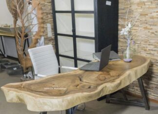 Design Schreibtisch aus Holz von GERKEN Wohndesign Schreibtisch aus Holz