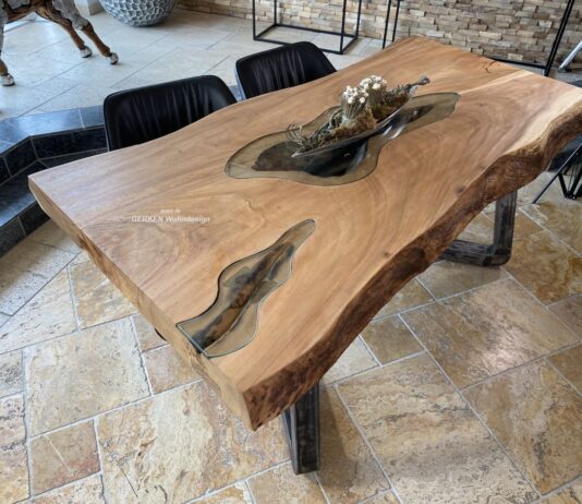 The dining table CANYON (200 x 100 cm) is an extraordinary living idea with high-quality materials and a timeless design.... Dreamy dining table with live edge
