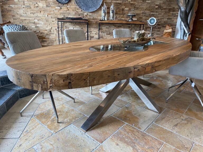 Ovaler Esstisch aus Holz - Der Tischonkel