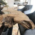 Baumkantentisch aus Teak
