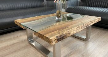 Couchtisch aus Holz Old Elements