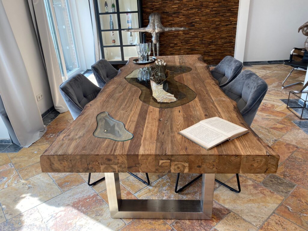 Ausgefallener Esstisch 250 cm Serie Deep Island Ausgefallener Esstisch 250 cm aus Massivholz (2)