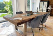 Ausgefallener Esstisch 250 cm Serie Deep Island Ausgefallener Esstisch 250 cm aus Massivholz