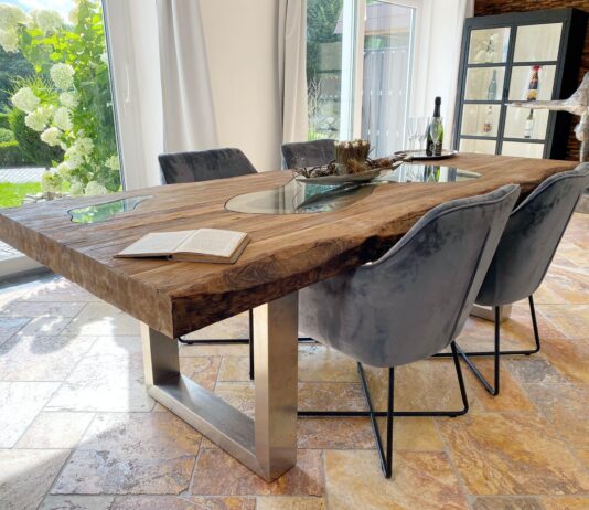 Ausgefallener Esstisch 250 cm Serie Deep Island Ausgefallener Esstisch 250 cm aus Massivholz