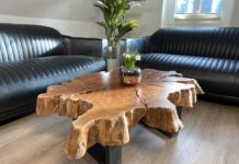 Vollholz Couchtisch aus einem Baumstamm Vollholz Couchtisch