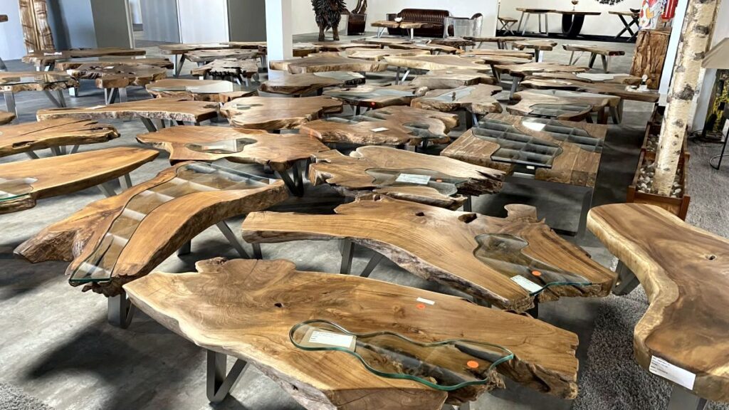 Ausgefallene Couchtische aus Holz Einrichtungshaus Ostfriesland