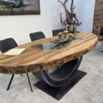 Esszimmertisch mit Tischgestell aus Rohstahl 220 x 100 cm