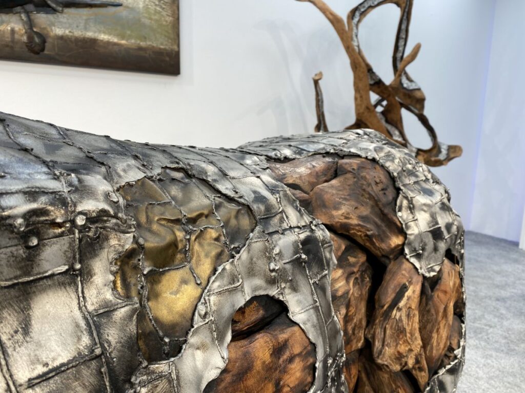 Imposante Dekoration aus Holz mit Aluminium Dekoration aus Holz mit Aluminium Detailbilder (4)