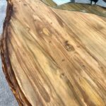 Recyceltes Holz Esstisch in Perfektion