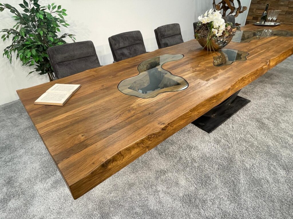 Extrem langer Esstisch,.... 400 cm Extrem langer Esstisch