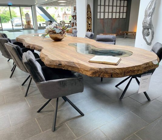 De vergadertafel van hout FUSION Conferentietafel van hout