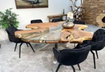 8, 10 oder 12 Personen? Wie viele Personen passen an meinen Esstisch? Esstisch aus einer Baumscheibe für 10 Personen