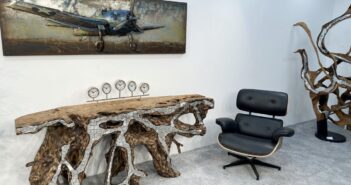 Konsole aus einer Baumwurzel von GERKEN Wohndesign Konsole aus einer Baumwurzel