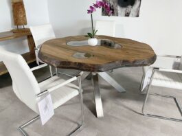 Round dining tables made of wood from GERKEN Wohndesign Round dining tables made of wood