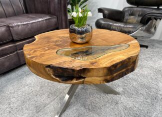 Runder Couchtisch aus Holz Runder Couchtisch aus Holz